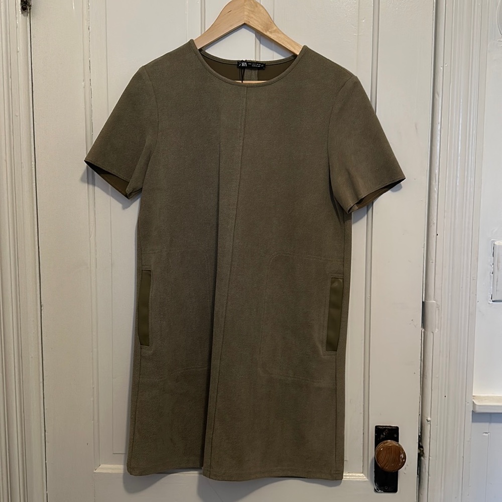 Zara NWT green dress